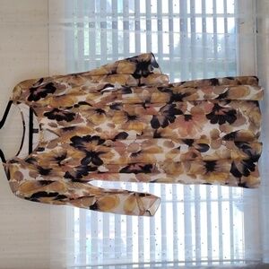 Spense Woman's V-neck Lined Tan and Black Floral Dress, Size: 14